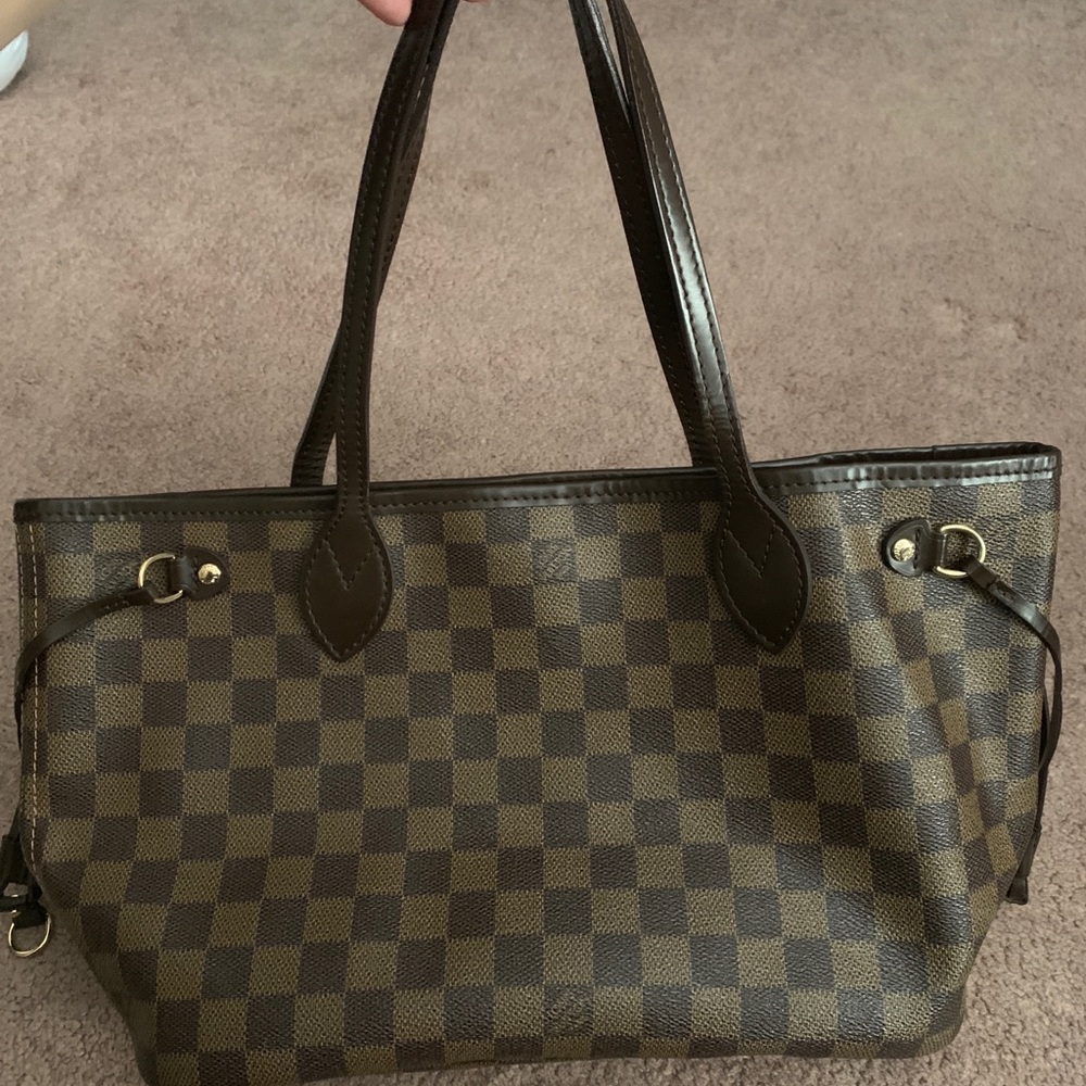 LOUIS VUITTON DAMIER EBENE NEVERFULL